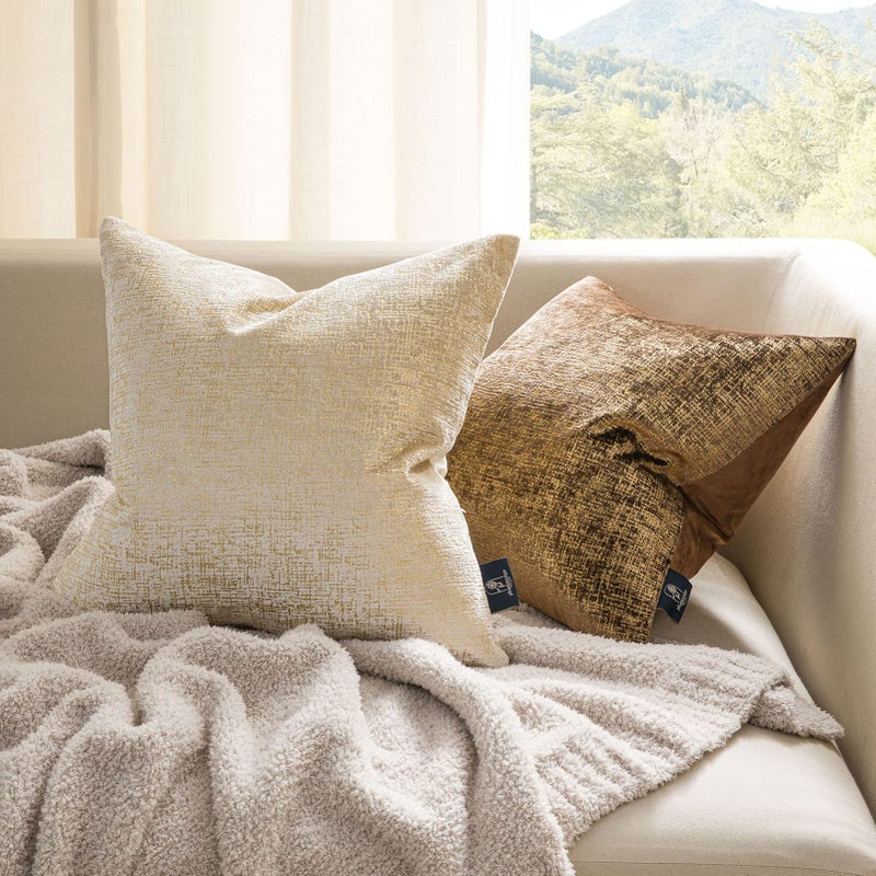 Phantoscope Pack of 2 Sparkling Velvet Decorative Solid Throw Decorative Pillow Cover Soft Gold Glitter Square Cushion Cover Pillowcase for Couch Bed and Chair, Beige, 20 x 20 inches, 50 x 50 cm - Image 4
